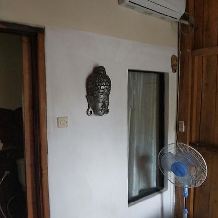 Beach Box Bungalow Τζίλι Τραγουανγκάν Εξωτερικό φωτογραφία