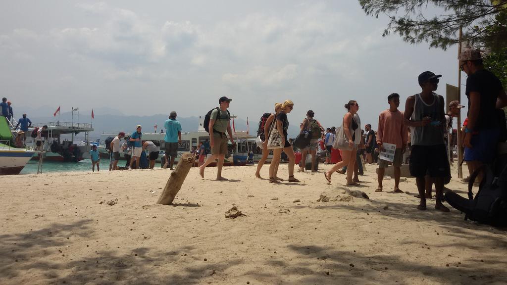 Beach Box Bungalow Τζίλι Τραγουανγκάν Εξωτερικό φωτογραφία