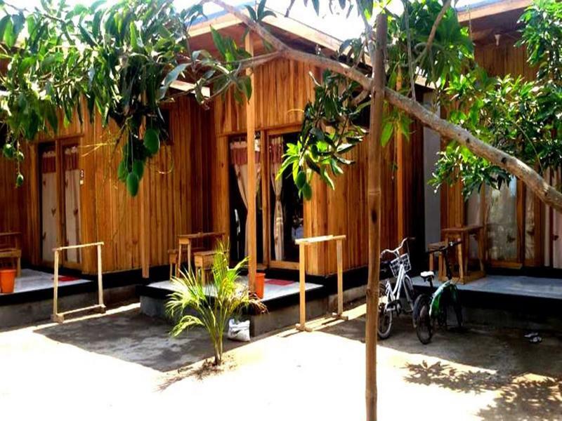 Beach Box Bungalow Τζίλι Τραγουανγκάν Εξωτερικό φωτογραφία